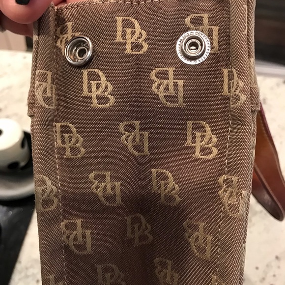Dooney & Bourke Vintage Signature Logo Tote - Picture 8 of 13
